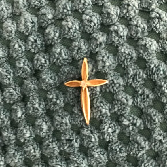 Gold Cross Pendant with Diamond in Center - Picture 3 of 3